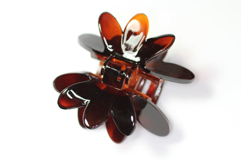7cm Daisy Claw Clip - Various Finishes