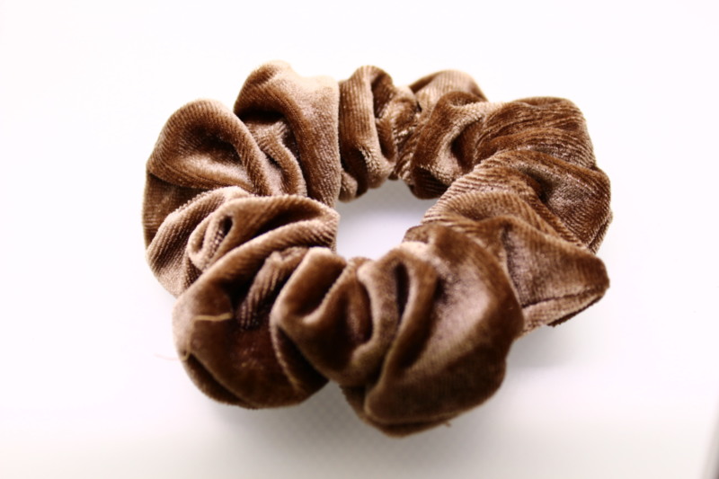 Large Velvet Scrunchie - Beige